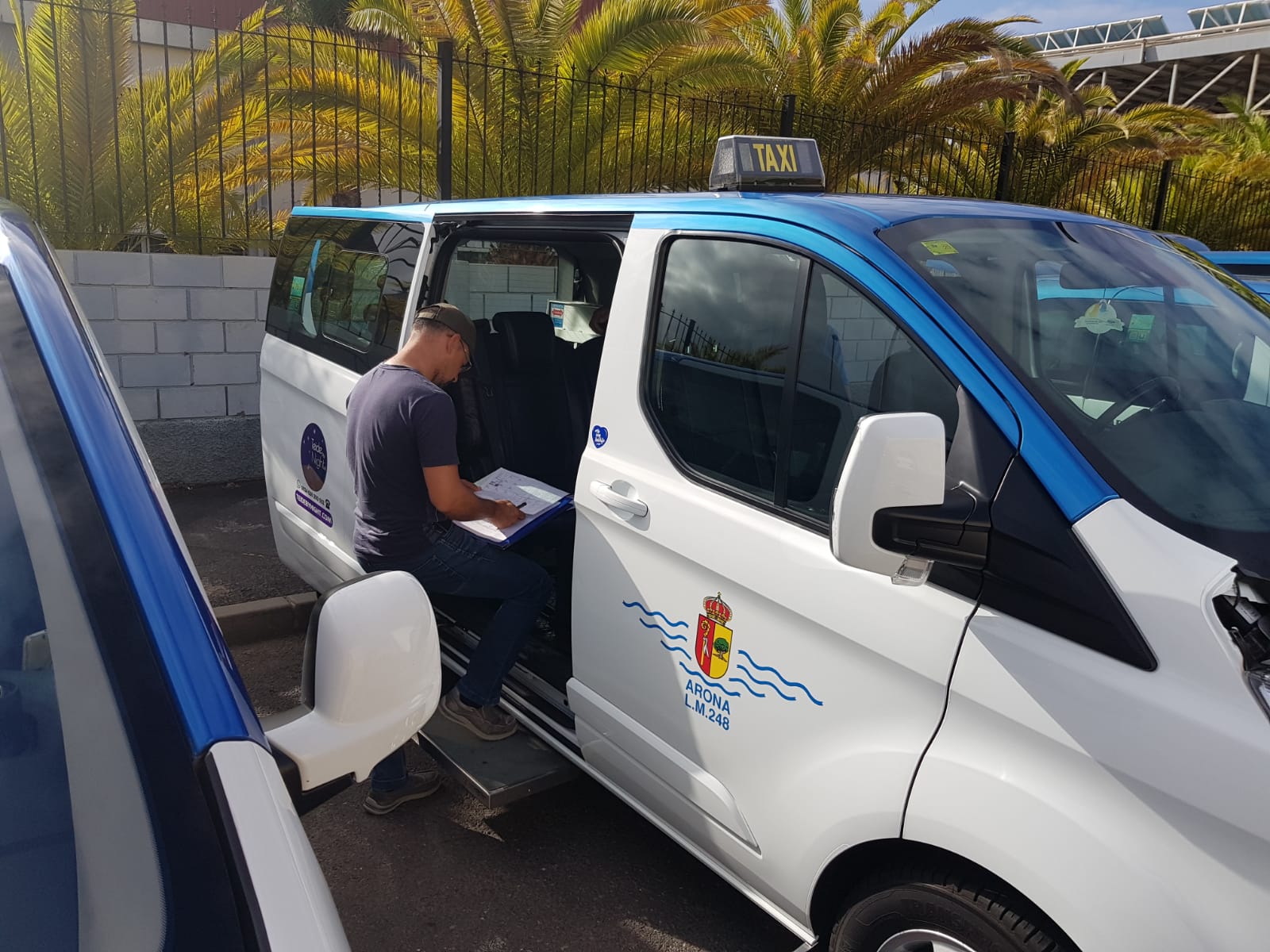 Servicio de Taxi en Tenerife Sur ServiTaxi Tenesur